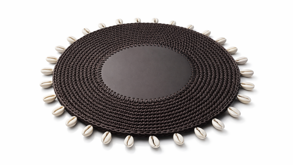 Deniz Kabuğu Detaylı Örgü Yuvarlak Amerikan Servis(Kahverengi)