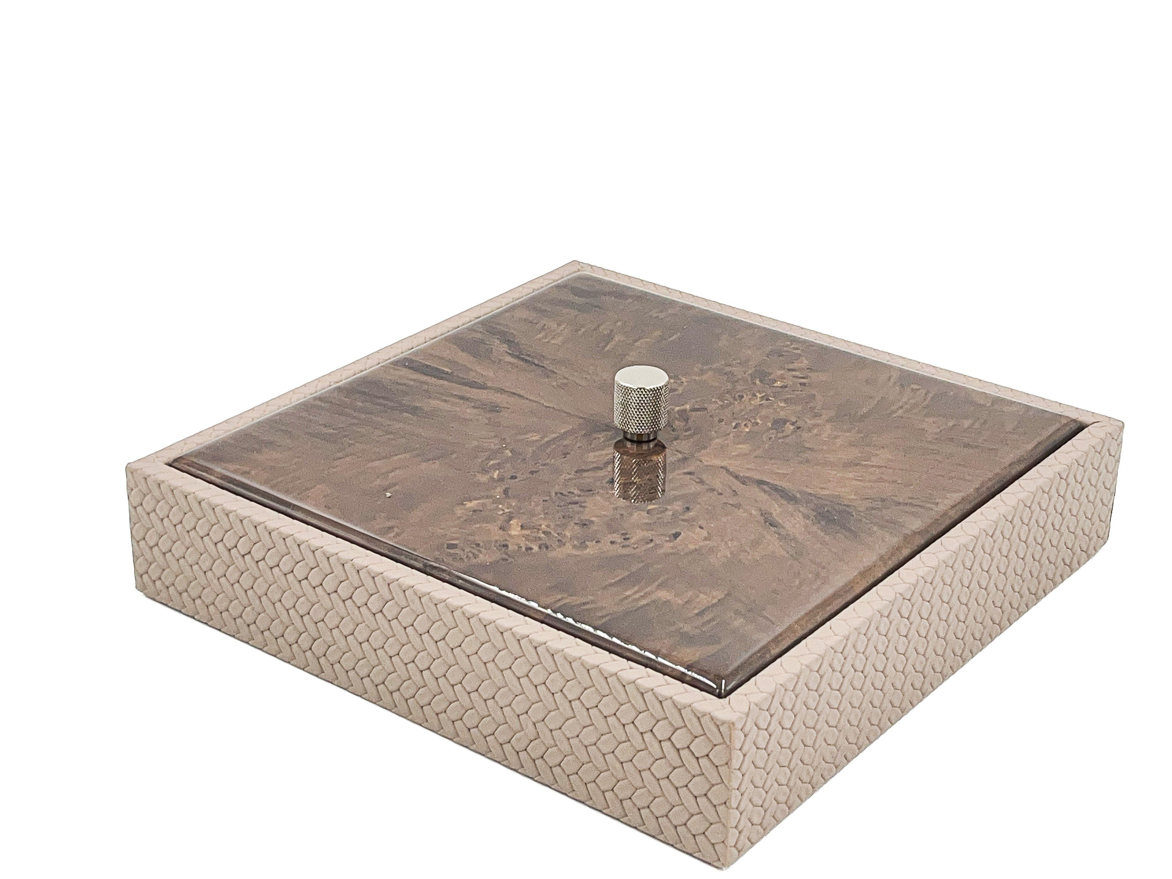 Maun Kapaklı Kare Kutu