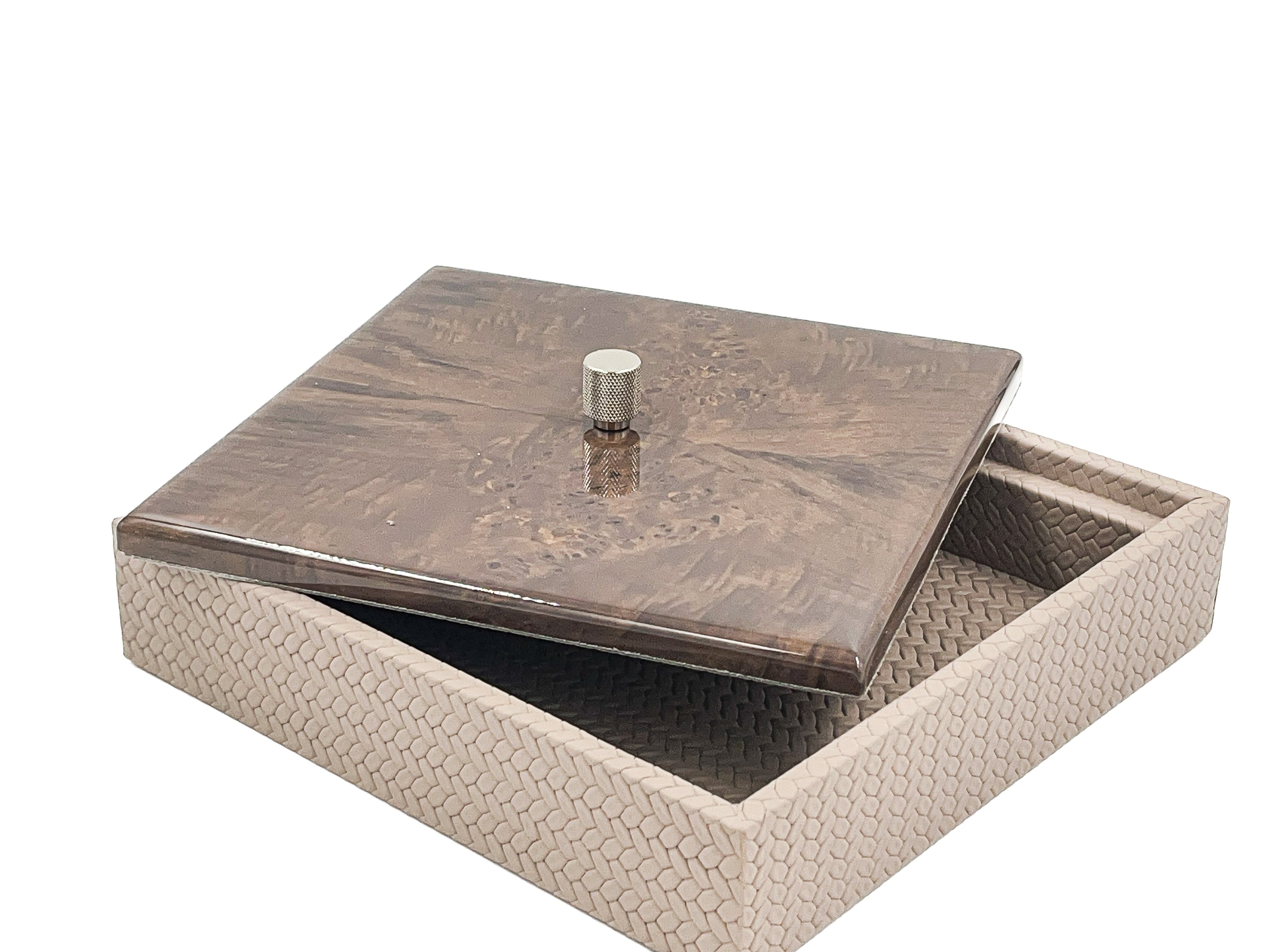 Maun Kapaklı Kare Kutu