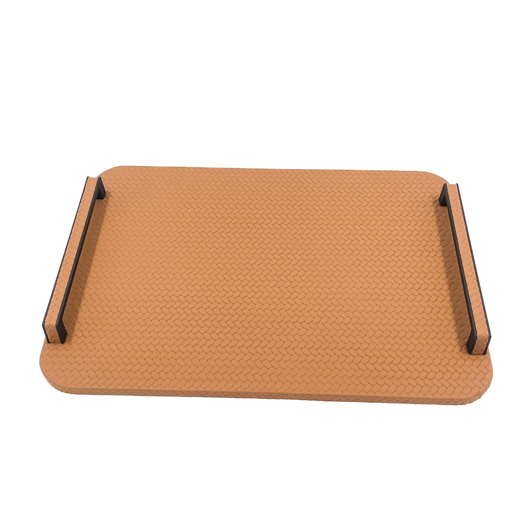 Siyah Kulplu Tepsi 42x30